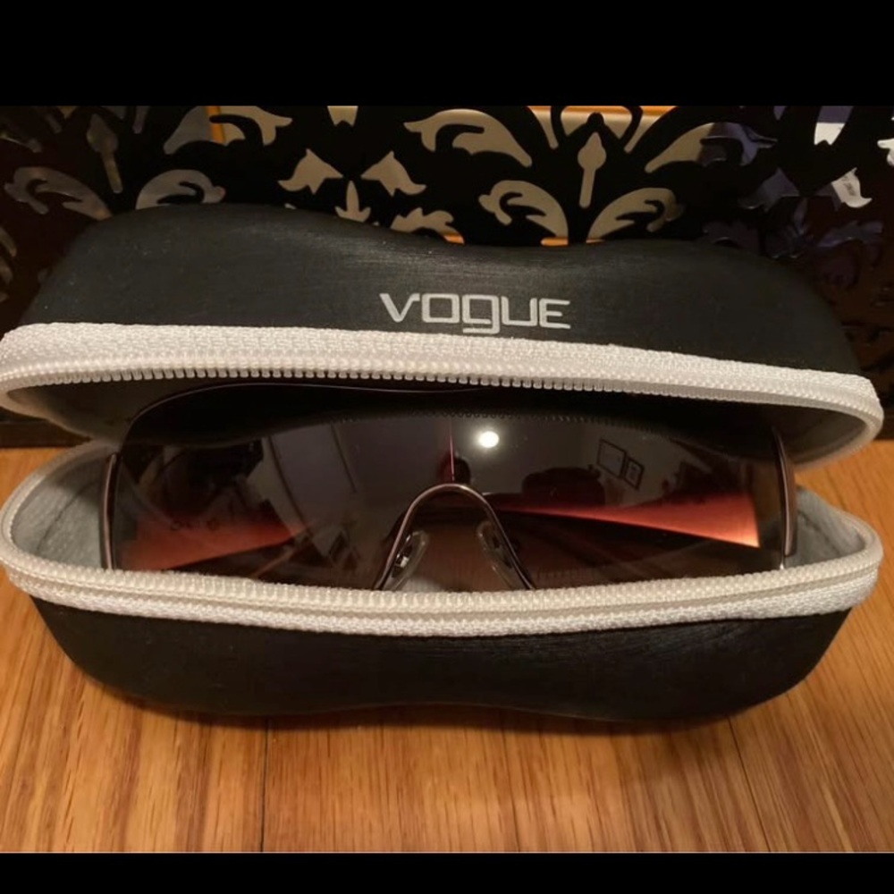 Vogue 3640 SB 560/13 120 3N - Picture 2 of 7